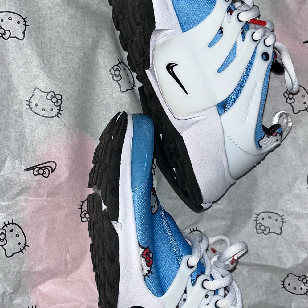 Nike Hello Kitty - Picture 9 of 9